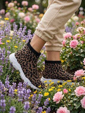 kidpik Leopard Mesh Glitter Booty Sneakers 5M NWT